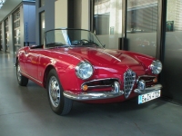 Alfa Romeo Giulietta Spider convertible (750/101) 1.3 MT (65hp) image, Alfa Romeo Giulietta Spider convertible (750/101) 1.3 MT (65hp) images, Alfa Romeo Giulietta Spider convertible (750/101) 1.3 MT (65hp) photos, Alfa Romeo Giulietta Spider convertible (750/101) 1.3 MT (65hp) photo, Alfa Romeo Giulietta Spider convertible (750/101) 1.3 MT (65hp) picture, Alfa Romeo Giulietta Spider convertible (750/101) 1.3 MT (65hp) pictures