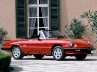 Alfa Romeo Spider Roadster (115) 1.6 MT (109 hp) image, Alfa Romeo Spider Roadster (115) 1.6 MT (109 hp) images, Alfa Romeo Spider Roadster (115) 1.6 MT (109 hp) photos, Alfa Romeo Spider Roadster (115) 1.6 MT (109 hp) photo, Alfa Romeo Spider Roadster (115) 1.6 MT (109 hp) picture, Alfa Romeo Spider Roadster (115) 1.6 MT (109 hp) pictures