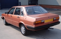 Audi 80 Sedan 4-door (B2) 1.3 MT (59 hp) image, Audi 80 Sedan 4-door (B2) 1.3 MT (59 hp) images, Audi 80 Sedan 4-door (B2) 1.3 MT (59 hp) photos, Audi 80 Sedan 4-door (B2) 1.3 MT (59 hp) photo, Audi 80 Sedan 4-door (B2) 1.3 MT (59 hp) picture, Audi 80 Sedan 4-door (B2) 1.3 MT (59 hp) pictures