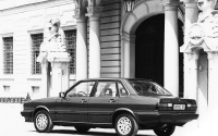 Audi 80 Sedan 4-door (B2) 1.3 MT (59 hp) image, Audi 80 Sedan 4-door (B2) 1.3 MT (59 hp) images, Audi 80 Sedan 4-door (B2) 1.3 MT (59 hp) photos, Audi 80 Sedan 4-door (B2) 1.3 MT (59 hp) photo, Audi 80 Sedan 4-door (B2) 1.3 MT (59 hp) picture, Audi 80 Sedan 4-door (B2) 1.3 MT (59 hp) pictures