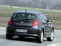 BMW 1 series Hatchback 5-door. (E81/E82/E87/E88) 116i AT (122 HP '07) image, BMW 1 series Hatchback 5-door. (E81/E82/E87/E88) 116i AT (122 HP '07) images, BMW 1 series Hatchback 5-door. (E81/E82/E87/E88) 116i AT (122 HP '07) photos, BMW 1 series Hatchback 5-door. (E81/E82/E87/E88) 116i AT (122 HP '07) photo, BMW 1 series Hatchback 5-door. (E81/E82/E87/E88) 116i AT (122 HP '07) picture, BMW 1 series Hatchback 5-door. (E81/E82/E87/E88) 116i AT (122 HP '07) pictures