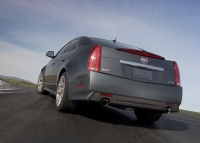 Cadillac CTS CTS-V sedan 4-door (2 generation) AT 6.2 (556hp) image, Cadillac CTS CTS-V sedan 4-door (2 generation) AT 6.2 (556hp) images, Cadillac CTS CTS-V sedan 4-door (2 generation) AT 6.2 (556hp) photos, Cadillac CTS CTS-V sedan 4-door (2 generation) AT 6.2 (556hp) photo, Cadillac CTS CTS-V sedan 4-door (2 generation) AT 6.2 (556hp) picture, Cadillac CTS CTS-V sedan 4-door (2 generation) AT 6.2 (556hp) pictures