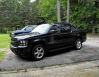 Chevrolet Avalanche Pickup (2 generation) 5.3 FlexFuel 4AT (320hp) image, Chevrolet Avalanche Pickup (2 generation) 5.3 FlexFuel 4AT (320hp) images, Chevrolet Avalanche Pickup (2 generation) 5.3 FlexFuel 4AT (320hp) photos, Chevrolet Avalanche Pickup (2 generation) 5.3 FlexFuel 4AT (320hp) photo, Chevrolet Avalanche Pickup (2 generation) 5.3 FlexFuel 4AT (320hp) picture, Chevrolet Avalanche Pickup (2 generation) 5.3 FlexFuel 4AT (320hp) pictures