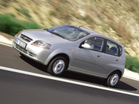 Chevrolet Aveo Hatchback 5-door. (T200) 1.2i MT (72hp) image, Chevrolet Aveo Hatchback 5-door. (T200) 1.2i MT (72hp) images, Chevrolet Aveo Hatchback 5-door. (T200) 1.2i MT (72hp) photos, Chevrolet Aveo Hatchback 5-door. (T200) 1.2i MT (72hp) photo, Chevrolet Aveo Hatchback 5-door. (T200) 1.2i MT (72hp) picture, Chevrolet Aveo Hatchback 5-door. (T200) 1.2i MT (72hp) pictures