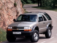 Chevrolet Blazer SUV 3-door (4 generation) 4.3 MT (190hp) image, Chevrolet Blazer SUV 3-door (4 generation) 4.3 MT (190hp) images, Chevrolet Blazer SUV 3-door (4 generation) 4.3 MT (190hp) photos, Chevrolet Blazer SUV 3-door (4 generation) 4.3 MT (190hp) photo, Chevrolet Blazer SUV 3-door (4 generation) 4.3 MT (190hp) picture, Chevrolet Blazer SUV 3-door (4 generation) 4.3 MT (190hp) pictures