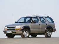 Chevrolet Blazer SUV 5-door (4 generation) 2.2 MT (114 HP) image, Chevrolet Blazer SUV 5-door (4 generation) 2.2 MT (114 HP) images, Chevrolet Blazer SUV 5-door (4 generation) 2.2 MT (114 HP) photos, Chevrolet Blazer SUV 5-door (4 generation) 2.2 MT (114 HP) photo, Chevrolet Blazer SUV 5-door (4 generation) 2.2 MT (114 HP) picture, Chevrolet Blazer SUV 5-door (4 generation) 2.2 MT (114 HP) pictures