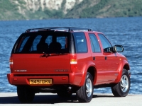 Chevrolet Blazer SUV 5-door (4 generation) 2.2 MT (137 HP) image, Chevrolet Blazer SUV 5-door (4 generation) 2.2 MT (137 HP) images, Chevrolet Blazer SUV 5-door (4 generation) 2.2 MT (137 HP) photos, Chevrolet Blazer SUV 5-door (4 generation) 2.2 MT (137 HP) photo, Chevrolet Blazer SUV 5-door (4 generation) 2.2 MT (137 HP) picture, Chevrolet Blazer SUV 5-door (4 generation) 2.2 MT (137 HP) pictures