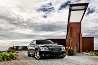 Chrysler 300C Sedan 4-door (2 generation) AT 3.6 (286 hp) Luxury Series (2012) image, Chrysler 300C Sedan 4-door (2 generation) AT 3.6 (286 hp) Luxury Series (2012) images, Chrysler 300C Sedan 4-door (2 generation) AT 3.6 (286 hp) Luxury Series (2012) photos, Chrysler 300C Sedan 4-door (2 generation) AT 3.6 (286 hp) Luxury Series (2012) photo, Chrysler 300C Sedan 4-door (2 generation) AT 3.6 (286 hp) Luxury Series (2012) picture, Chrysler 300C Sedan 4-door (2 generation) AT 3.6 (286 hp) Luxury Series (2012) pictures