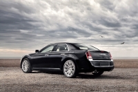 Chrysler 300C Sedan 4-door (2 generation) AT 3.6 (286 hp) Luxury Series (2012) image, Chrysler 300C Sedan 4-door (2 generation) AT 3.6 (286 hp) Luxury Series (2012) images, Chrysler 300C Sedan 4-door (2 generation) AT 3.6 (286 hp) Luxury Series (2012) photos, Chrysler 300C Sedan 4-door (2 generation) AT 3.6 (286 hp) Luxury Series (2012) photo, Chrysler 300C Sedan 4-door (2 generation) AT 3.6 (286 hp) Luxury Series (2012) picture, Chrysler 300C Sedan 4-door (2 generation) AT 3.6 (286 hp) Luxury Series (2012) pictures