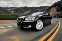 Chrysler 300C Sedan 4-door (2 generation) AT 3.6 (286 hp) Luxury Series (2013) avis, Chrysler 300C Sedan 4-door (2 generation) AT 3.6 (286 hp) Luxury Series (2013) prix, Chrysler 300C Sedan 4-door (2 generation) AT 3.6 (286 hp) Luxury Series (2013) caractéristiques, Chrysler 300C Sedan 4-door (2 generation) AT 3.6 (286 hp) Luxury Series (2013) Fiche, Chrysler 300C Sedan 4-door (2 generation) AT 3.6 (286 hp) Luxury Series (2013) Fiche technique, Chrysler 300C Sedan 4-door (2 generation) AT 3.6 (286 hp) Luxury Series (2013) achat, Chrysler 300C Sedan 4-door (2 generation) AT 3.6 (286 hp) Luxury Series (2013) acheter, Chrysler 300C Sedan 4-door (2 generation) AT 3.6 (286 hp) Luxury Series (2013) Auto