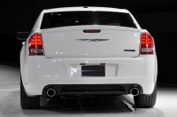 Chrysler 300C SRT8 sedan 4-door (2 generation) 6.1 AT SRT8 (425hp) image, Chrysler 300C SRT8 sedan 4-door (2 generation) 6.1 AT SRT8 (425hp) images, Chrysler 300C SRT8 sedan 4-door (2 generation) 6.1 AT SRT8 (425hp) photos, Chrysler 300C SRT8 sedan 4-door (2 generation) 6.1 AT SRT8 (425hp) photo, Chrysler 300C SRT8 sedan 4-door (2 generation) 6.1 AT SRT8 (425hp) picture, Chrysler 300C SRT8 sedan 4-door (2 generation) 6.1 AT SRT8 (425hp) pictures