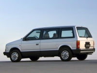 Chrysler Grand Voyager Minivan (1 generation) AT 3.3 AWD (172hp) image, Chrysler Grand Voyager Minivan (1 generation) AT 3.3 AWD (172hp) images, Chrysler Grand Voyager Minivan (1 generation) AT 3.3 AWD (172hp) photos, Chrysler Grand Voyager Minivan (1 generation) AT 3.3 AWD (172hp) photo, Chrysler Grand Voyager Minivan (1 generation) AT 3.3 AWD (172hp) picture, Chrysler Grand Voyager Minivan (1 generation) AT 3.3 AWD (172hp) pictures