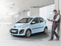 Citroen C1 Hatchback 5-door. (1 generation) AMT 1.0 (68 HP) Exclusive image, Citroen C1 Hatchback 5-door. (1 generation) AMT 1.0 (68 HP) Exclusive images, Citroen C1 Hatchback 5-door. (1 generation) AMT 1.0 (68 HP) Exclusive photos, Citroen C1 Hatchback 5-door. (1 generation) AMT 1.0 (68 HP) Exclusive photo, Citroen C1 Hatchback 5-door. (1 generation) AMT 1.0 (68 HP) Exclusive picture, Citroen C1 Hatchback 5-door. (1 generation) AMT 1.0 (68 HP) Exclusive pictures