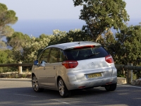 Citroen C4 Picasso MPV 5-door (1 generation) 1.6 MT (120hp) Classique (2012) image, Citroen C4 Picasso MPV 5-door (1 generation) 1.6 MT (120hp) Classique (2012) images, Citroen C4 Picasso MPV 5-door (1 generation) 1.6 MT (120hp) Classique (2012) photos, Citroen C4 Picasso MPV 5-door (1 generation) 1.6 MT (120hp) Classique (2012) photo, Citroen C4 Picasso MPV 5-door (1 generation) 1.6 MT (120hp) Classique (2012) picture, Citroen C4 Picasso MPV 5-door (1 generation) 1.6 MT (120hp) Classique (2012) pictures