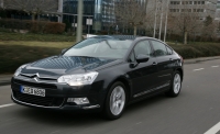 Citroen C5 Sedan (2 generation) 1.6 AMT (120hp) Confort (2012) image, Citroen C5 Sedan (2 generation) 1.6 AMT (120hp) Confort (2012) images, Citroen C5 Sedan (2 generation) 1.6 AMT (120hp) Confort (2012) photos, Citroen C5 Sedan (2 generation) 1.6 AMT (120hp) Confort (2012) photo, Citroen C5 Sedan (2 generation) 1.6 AMT (120hp) Confort (2012) picture, Citroen C5 Sedan (2 generation) 1.6 AMT (120hp) Confort (2012) pictures