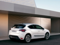 Citroen DS4 Hatchback (1 generation) 1.6 THP AT (150hp) Sport Chic (2013) image, Citroen DS4 Hatchback (1 generation) 1.6 THP AT (150hp) Sport Chic (2013) images, Citroen DS4 Hatchback (1 generation) 1.6 THP AT (150hp) Sport Chic (2013) photos, Citroen DS4 Hatchback (1 generation) 1.6 THP AT (150hp) Sport Chic (2013) photo, Citroen DS4 Hatchback (1 generation) 1.6 THP AT (150hp) Sport Chic (2013) picture, Citroen DS4 Hatchback (1 generation) 1.6 THP AT (150hp) Sport Chic (2013) pictures