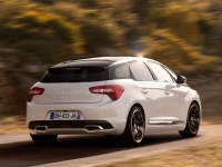 Citroen DS5 Hatchback (1 generation) 1.6 MT e-HD (112hp) image, Citroen DS5 Hatchback (1 generation) 1.6 MT e-HD (112hp) images, Citroen DS5 Hatchback (1 generation) 1.6 MT e-HD (112hp) photos, Citroen DS5 Hatchback (1 generation) 1.6 MT e-HD (112hp) photo, Citroen DS5 Hatchback (1 generation) 1.6 MT e-HD (112hp) picture, Citroen DS5 Hatchback (1 generation) 1.6 MT e-HD (112hp) pictures