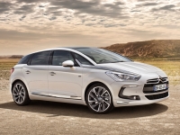 Citroen DS5 Hatchback (1 generation) AT 1.6 THP (150hp) Chic (2013) image, Citroen DS5 Hatchback (1 generation) AT 1.6 THP (150hp) Chic (2013) images, Citroen DS5 Hatchback (1 generation) AT 1.6 THP (150hp) Chic (2013) photos, Citroen DS5 Hatchback (1 generation) AT 1.6 THP (150hp) Chic (2013) photo, Citroen DS5 Hatchback (1 generation) AT 1.6 THP (150hp) Chic (2013) picture, Citroen DS5 Hatchback (1 generation) AT 1.6 THP (150hp) Chic (2013) pictures