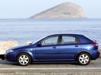 Daewoo Lacetti Hatchback (1 generation) 1.4 MT (92hp) image, Daewoo Lacetti Hatchback (1 generation) 1.4 MT (92hp) images, Daewoo Lacetti Hatchback (1 generation) 1.4 MT (92hp) photos, Daewoo Lacetti Hatchback (1 generation) 1.4 MT (92hp) photo, Daewoo Lacetti Hatchback (1 generation) 1.4 MT (92hp) picture, Daewoo Lacetti Hatchback (1 generation) 1.4 MT (92hp) pictures