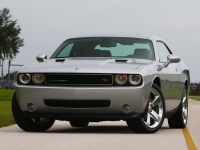 Dodge Challenger Coupe 2-door (3 generation) 6.1 V8 AT SRT8 (431hp) image, Dodge Challenger Coupe 2-door (3 generation) 6.1 V8 AT SRT8 (431hp) images, Dodge Challenger Coupe 2-door (3 generation) 6.1 V8 AT SRT8 (431hp) photos, Dodge Challenger Coupe 2-door (3 generation) 6.1 V8 AT SRT8 (431hp) photo, Dodge Challenger Coupe 2-door (3 generation) 6.1 V8 AT SRT8 (431hp) picture, Dodge Challenger Coupe 2-door (3 generation) 6.1 V8 AT SRT8 (431hp) pictures