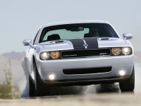 Dodge Challenger Coupe 2-door (3 generation) 6.4 V8 AT SRT8 392 (476hp) image, Dodge Challenger Coupe 2-door (3 generation) 6.4 V8 AT SRT8 392 (476hp) images, Dodge Challenger Coupe 2-door (3 generation) 6.4 V8 AT SRT8 392 (476hp) photos, Dodge Challenger Coupe 2-door (3 generation) 6.4 V8 AT SRT8 392 (476hp) photo, Dodge Challenger Coupe 2-door (3 generation) 6.4 V8 AT SRT8 392 (476hp) picture, Dodge Challenger Coupe 2-door (3 generation) 6.4 V8 AT SRT8 392 (476hp) pictures