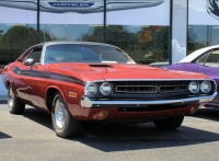 Dodge Challenger R/T coupe 2-door (1 generation) 5.2 V8 4MT (230hp) image, Dodge Challenger R/T coupe 2-door (1 generation) 5.2 V8 4MT (230hp) images, Dodge Challenger R/T coupe 2-door (1 generation) 5.2 V8 4MT (230hp) photos, Dodge Challenger R/T coupe 2-door (1 generation) 5.2 V8 4MT (230hp) photo, Dodge Challenger R/T coupe 2-door (1 generation) 5.2 V8 4MT (230hp) picture, Dodge Challenger R/T coupe 2-door (1 generation) 5.2 V8 4MT (230hp) pictures