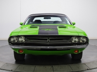 Dodge Challenger R/T coupe 2-door (1 generation) 5.2 V8 4MT (230hp) image, Dodge Challenger R/T coupe 2-door (1 generation) 5.2 V8 4MT (230hp) images, Dodge Challenger R/T coupe 2-door (1 generation) 5.2 V8 4MT (230hp) photos, Dodge Challenger R/T coupe 2-door (1 generation) 5.2 V8 4MT (230hp) photo, Dodge Challenger R/T coupe 2-door (1 generation) 5.2 V8 4MT (230hp) picture, Dodge Challenger R/T coupe 2-door (1 generation) 5.2 V8 4MT (230hp) pictures