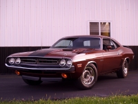 Dodge Challenger R/T coupe 2-door (1 generation) 5.2 V8 4MT (230hp) avis, Dodge Challenger R/T coupe 2-door (1 generation) 5.2 V8 4MT (230hp) prix, Dodge Challenger R/T coupe 2-door (1 generation) 5.2 V8 4MT (230hp) caractéristiques, Dodge Challenger R/T coupe 2-door (1 generation) 5.2 V8 4MT (230hp) Fiche, Dodge Challenger R/T coupe 2-door (1 generation) 5.2 V8 4MT (230hp) Fiche technique, Dodge Challenger R/T coupe 2-door (1 generation) 5.2 V8 4MT (230hp) achat, Dodge Challenger R/T coupe 2-door (1 generation) 5.2 V8 4MT (230hp) acheter, Dodge Challenger R/T coupe 2-door (1 generation) 5.2 V8 4MT (230hp) Auto