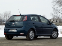 Fiat Punto Hatchback 5-door. (3 generation) 1.4 MTA (77 hp) Easy avis, Fiat Punto Hatchback 5-door. (3 generation) 1.4 MTA (77 hp) Easy prix, Fiat Punto Hatchback 5-door. (3 generation) 1.4 MTA (77 hp) Easy caractéristiques, Fiat Punto Hatchback 5-door. (3 generation) 1.4 MTA (77 hp) Easy Fiche, Fiat Punto Hatchback 5-door. (3 generation) 1.4 MTA (77 hp) Easy Fiche technique, Fiat Punto Hatchback 5-door. (3 generation) 1.4 MTA (77 hp) Easy achat, Fiat Punto Hatchback 5-door. (3 generation) 1.4 MTA (77 hp) Easy acheter, Fiat Punto Hatchback 5-door. (3 generation) 1.4 MTA (77 hp) Easy Auto