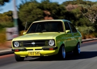 Ford Escort RS coupe 2-door (2 generation) 1.8 RS 1800 MT (117hp) image, Ford Escort RS coupe 2-door (2 generation) 1.8 RS 1800 MT (117hp) images, Ford Escort RS coupe 2-door (2 generation) 1.8 RS 1800 MT (117hp) photos, Ford Escort RS coupe 2-door (2 generation) 1.8 RS 1800 MT (117hp) photo, Ford Escort RS coupe 2-door (2 generation) 1.8 RS 1800 MT (117hp) picture, Ford Escort RS coupe 2-door (2 generation) 1.8 RS 1800 MT (117hp) pictures