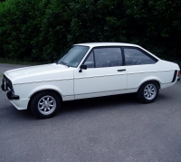 Ford Escort RS coupe 2-door (2 generation) 2.0 RS 2000 MT (110hp) image, Ford Escort RS coupe 2-door (2 generation) 2.0 RS 2000 MT (110hp) images, Ford Escort RS coupe 2-door (2 generation) 2.0 RS 2000 MT (110hp) photos, Ford Escort RS coupe 2-door (2 generation) 2.0 RS 2000 MT (110hp) photo, Ford Escort RS coupe 2-door (2 generation) 2.0 RS 2000 MT (110hp) picture, Ford Escort RS coupe 2-door (2 generation) 2.0 RS 2000 MT (110hp) pictures