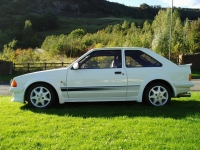 Ford Escort RS hatchback 3-door (3 generation) 1.6 RS Turbo MT (132hp) image, Ford Escort RS hatchback 3-door (3 generation) 1.6 RS Turbo MT (132hp) images, Ford Escort RS hatchback 3-door (3 generation) 1.6 RS Turbo MT (132hp) photos, Ford Escort RS hatchback 3-door (3 generation) 1.6 RS Turbo MT (132hp) photo, Ford Escort RS hatchback 3-door (3 generation) 1.6 RS Turbo MT (132hp) picture, Ford Escort RS hatchback 3-door (3 generation) 1.6 RS Turbo MT (132hp) pictures