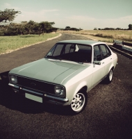 Ford Escort Sedan (2 generation) 1.3 S MT (73hp) image, Ford Escort Sedan (2 generation) 1.3 S MT (73hp) images, Ford Escort Sedan (2 generation) 1.3 S MT (73hp) photos, Ford Escort Sedan (2 generation) 1.3 S MT (73hp) photo, Ford Escort Sedan (2 generation) 1.3 S MT (73hp) picture, Ford Escort Sedan (2 generation) 1.3 S MT (73hp) pictures