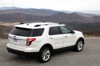 Ford Explorer SUV 5-door (5th generation) 2.0 EcoBoost AT (240 HP) image, Ford Explorer SUV 5-door (5th generation) 2.0 EcoBoost AT (240 HP) images, Ford Explorer SUV 5-door (5th generation) 2.0 EcoBoost AT (240 HP) photos, Ford Explorer SUV 5-door (5th generation) 2.0 EcoBoost AT (240 HP) photo, Ford Explorer SUV 5-door (5th generation) 2.0 EcoBoost AT (240 HP) picture, Ford Explorer SUV 5-door (5th generation) 2.0 EcoBoost AT (240 HP) pictures