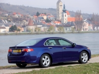 Honda Accord Sedan 4-door (8 generation) 2.0 MT (156hp) image, Honda Accord Sedan 4-door (8 generation) 2.0 MT (156hp) images, Honda Accord Sedan 4-door (8 generation) 2.0 MT (156hp) photos, Honda Accord Sedan 4-door (8 generation) 2.0 MT (156hp) photo, Honda Accord Sedan 4-door (8 generation) 2.0 MT (156hp) picture, Honda Accord Sedan 4-door (8 generation) 2.0 MT (156hp) pictures