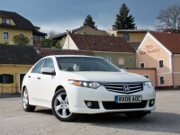 Honda Accord Sedan 4-door (8 generation) 2.0 MT (156hp) image, Honda Accord Sedan 4-door (8 generation) 2.0 MT (156hp) images, Honda Accord Sedan 4-door (8 generation) 2.0 MT (156hp) photos, Honda Accord Sedan 4-door (8 generation) 2.0 MT (156hp) photo, Honda Accord Sedan 4-door (8 generation) 2.0 MT (156hp) picture, Honda Accord Sedan 4-door (8 generation) 2.0 MT (156hp) pictures