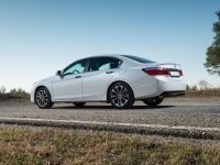 Honda Accord Sedan (9th generation) 2.4 AT (180hp) Elegance (2013) image, Honda Accord Sedan (9th generation) 2.4 AT (180hp) Elegance (2013) images, Honda Accord Sedan (9th generation) 2.4 AT (180hp) Elegance (2013) photos, Honda Accord Sedan (9th generation) 2.4 AT (180hp) Elegance (2013) photo, Honda Accord Sedan (9th generation) 2.4 AT (180hp) Elegance (2013) picture, Honda Accord Sedan (9th generation) 2.4 AT (180hp) Elegance (2013) pictures