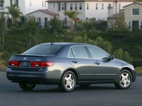 Honda Accord US-spec sedan 4-door (7th generation) 2.4 AT (160hp) image, Honda Accord US-spec sedan 4-door (7th generation) 2.4 AT (160hp) images, Honda Accord US-spec sedan 4-door (7th generation) 2.4 AT (160hp) photos, Honda Accord US-spec sedan 4-door (7th generation) 2.4 AT (160hp) photo, Honda Accord US-spec sedan 4-door (7th generation) 2.4 AT (160hp) picture, Honda Accord US-spec sedan 4-door (7th generation) 2.4 AT (160hp) pictures