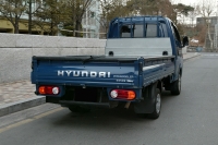 Hyundai H-100 Single Cab Board 2-door (3 generation) 2.5 CRDi MT (126 HP) image, Hyundai H-100 Single Cab Board 2-door (3 generation) 2.5 CRDi MT (126 HP) images, Hyundai H-100 Single Cab Board 2-door (3 generation) 2.5 CRDi MT (126 HP) photos, Hyundai H-100 Single Cab Board 2-door (3 generation) 2.5 CRDi MT (126 HP) photo, Hyundai H-100 Single Cab Board 2-door (3 generation) 2.5 CRDi MT (126 HP) picture, Hyundai H-100 Single Cab Board 2-door (3 generation) 2.5 CRDi MT (126 HP) pictures