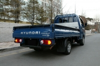 Hyundai H-100 Single Cab Board 2-door (3 generation) 2.5 CRDi MT (126 HP) image, Hyundai H-100 Single Cab Board 2-door (3 generation) 2.5 CRDi MT (126 HP) images, Hyundai H-100 Single Cab Board 2-door (3 generation) 2.5 CRDi MT (126 HP) photos, Hyundai H-100 Single Cab Board 2-door (3 generation) 2.5 CRDi MT (126 HP) photo, Hyundai H-100 Single Cab Board 2-door (3 generation) 2.5 CRDi MT (126 HP) picture, Hyundai H-100 Single Cab Board 2-door (3 generation) 2.5 CRDi MT (126 HP) pictures