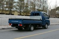 Hyundai H-100 Single Cab Board 2-door (3 generation) 2.5 CRDi MT (126 HP) image, Hyundai H-100 Single Cab Board 2-door (3 generation) 2.5 CRDi MT (126 HP) images, Hyundai H-100 Single Cab Board 2-door (3 generation) 2.5 CRDi MT (126 HP) photos, Hyundai H-100 Single Cab Board 2-door (3 generation) 2.5 CRDi MT (126 HP) photo, Hyundai H-100 Single Cab Board 2-door (3 generation) 2.5 CRDi MT (126 HP) picture, Hyundai H-100 Single Cab Board 2-door (3 generation) 2.5 CRDi MT (126 HP) pictures