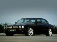 Jaguar XJ XJR 100 sedan (X308) 4.0 MT (370hp) image, Jaguar XJ XJR 100 sedan (X308) 4.0 MT (370hp) images, Jaguar XJ XJR 100 sedan (X308) 4.0 MT (370hp) photos, Jaguar XJ XJR 100 sedan (X308) 4.0 MT (370hp) photo, Jaguar XJ XJR 100 sedan (X308) 4.0 MT (370hp) picture, Jaguar XJ XJR 100 sedan (X308) 4.0 MT (370hp) pictures