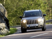 Jeep Compass Crossover (1 generation) 2.4 MT (170hp) image, Jeep Compass Crossover (1 generation) 2.4 MT (170hp) images, Jeep Compass Crossover (1 generation) 2.4 MT (170hp) photos, Jeep Compass Crossover (1 generation) 2.4 MT (170hp) photo, Jeep Compass Crossover (1 generation) 2.4 MT (170hp) picture, Jeep Compass Crossover (1 generation) 2.4 MT (170hp) pictures