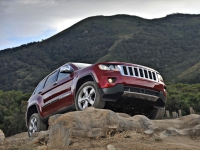 Jeep Grand Cherokee SUV (WK2) 5.7 AT AWD (352hp) Overland (2012) image, Jeep Grand Cherokee SUV (WK2) 5.7 AT AWD (352hp) Overland (2012) images, Jeep Grand Cherokee SUV (WK2) 5.7 AT AWD (352hp) Overland (2012) photos, Jeep Grand Cherokee SUV (WK2) 5.7 AT AWD (352hp) Overland (2012) photo, Jeep Grand Cherokee SUV (WK2) 5.7 AT AWD (352hp) Overland (2012) picture, Jeep Grand Cherokee SUV (WK2) 5.7 AT AWD (352hp) Overland (2012) pictures