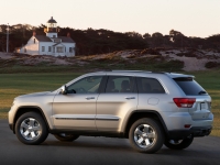 Jeep Grand Cherokee SUV (WK2) 5.7 AT AWD (352hp) Overland (2012) image, Jeep Grand Cherokee SUV (WK2) 5.7 AT AWD (352hp) Overland (2012) images, Jeep Grand Cherokee SUV (WK2) 5.7 AT AWD (352hp) Overland (2012) photos, Jeep Grand Cherokee SUV (WK2) 5.7 AT AWD (352hp) Overland (2012) photo, Jeep Grand Cherokee SUV (WK2) 5.7 AT AWD (352hp) Overland (2012) picture, Jeep Grand Cherokee SUV (WK2) 5.7 AT AWD (352hp) Overland (2012) pictures