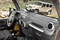 Jeep Wrangler Convertible 2-door (JK) AT 3.6 (284 HP) Sahara (2014) image, Jeep Wrangler Convertible 2-door (JK) AT 3.6 (284 HP) Sahara (2014) images, Jeep Wrangler Convertible 2-door (JK) AT 3.6 (284 HP) Sahara (2014) photos, Jeep Wrangler Convertible 2-door (JK) AT 3.6 (284 HP) Sahara (2014) photo, Jeep Wrangler Convertible 2-door (JK) AT 3.6 (284 HP) Sahara (2014) picture, Jeep Wrangler Convertible 2-door (JK) AT 3.6 (284 HP) Sahara (2014) pictures