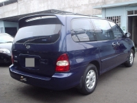 Kia Carnival Minivan (1 generation) 2.5 MT image, Kia Carnival Minivan (1 generation) 2.5 MT images, Kia Carnival Minivan (1 generation) 2.5 MT photos, Kia Carnival Minivan (1 generation) 2.5 MT photo, Kia Carnival Minivan (1 generation) 2.5 MT picture, Kia Carnival Minivan (1 generation) 2.5 MT pictures