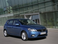 Kia CEE'd Hatchback 5-door. (1 generation) 1.4 EcoDynamics MT (90hp) avis, Kia CEE'd Hatchback 5-door. (1 generation) 1.4 EcoDynamics MT (90hp) prix, Kia CEE'd Hatchback 5-door. (1 generation) 1.4 EcoDynamics MT (90hp) caractéristiques, Kia CEE'd Hatchback 5-door. (1 generation) 1.4 EcoDynamics MT (90hp) Fiche, Kia CEE'd Hatchback 5-door. (1 generation) 1.4 EcoDynamics MT (90hp) Fiche technique, Kia CEE'd Hatchback 5-door. (1 generation) 1.4 EcoDynamics MT (90hp) achat, Kia CEE'd Hatchback 5-door. (1 generation) 1.4 EcoDynamics MT (90hp) acheter, Kia CEE'd Hatchback 5-door. (1 generation) 1.4 EcoDynamics MT (90hp) Auto