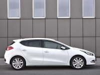 Kia CEE'd Hatchback 5-door. (2 generation) 1.6 AT (129hp) Comfort (2013) image, Kia CEE'd Hatchback 5-door. (2 generation) 1.6 AT (129hp) Comfort (2013) images, Kia CEE'd Hatchback 5-door. (2 generation) 1.6 AT (129hp) Comfort (2013) photos, Kia CEE'd Hatchback 5-door. (2 generation) 1.6 AT (129hp) Comfort (2013) photo, Kia CEE'd Hatchback 5-door. (2 generation) 1.6 AT (129hp) Comfort (2013) picture, Kia CEE'd Hatchback 5-door. (2 generation) 1.6 AT (129hp) Comfort (2013) pictures