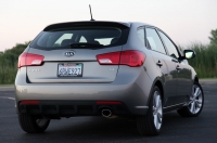 Kia Forte Hatchback (1 generation) 1.6 GDI AT (140 HP) image, Kia Forte Hatchback (1 generation) 1.6 GDI AT (140 HP) images, Kia Forte Hatchback (1 generation) 1.6 GDI AT (140 HP) photos, Kia Forte Hatchback (1 generation) 1.6 GDI AT (140 HP) photo, Kia Forte Hatchback (1 generation) 1.6 GDI AT (140 HP) picture, Kia Forte Hatchback (1 generation) 1.6 GDI AT (140 HP) pictures